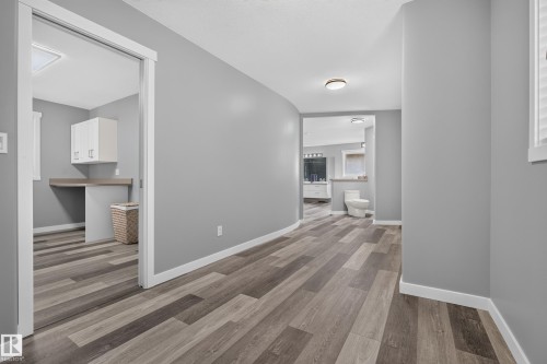 1017 Holgate Place, Edmonton, AB 