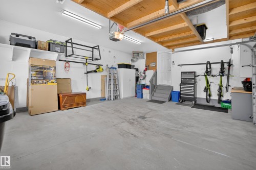1017 Holgate Place, Edmonton, AB 