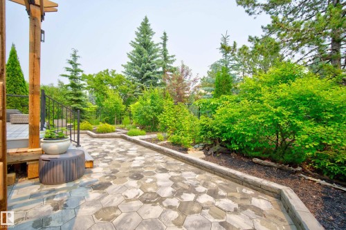1017 Holgate Place, Edmonton, AB 