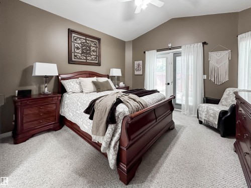 45 Osborne Close, St. Albert, AB 