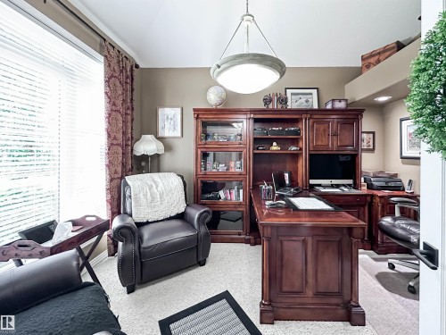 45 Osborne Close, St. Albert, AB 