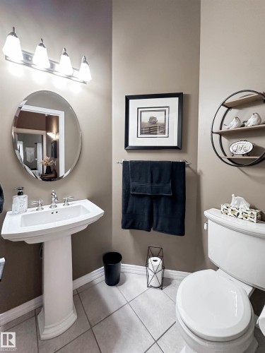 45 Osborne Close, St. Albert, AB 