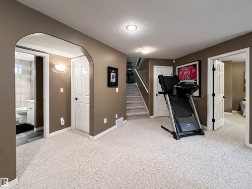 45 Osborne Close, St. Albert, AB 