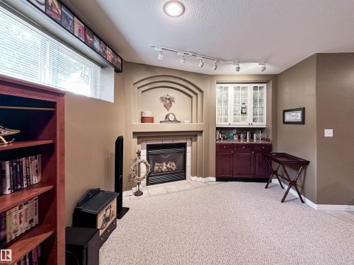 45 Osborne Close, St. Albert, AB 