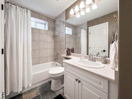 45 Osborne Close, St. Albert, AB 