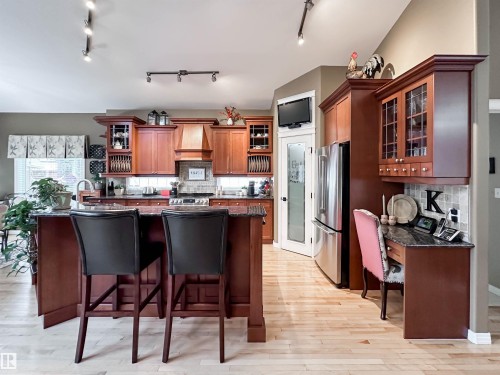 45 Osborne Close, St. Albert, AB 