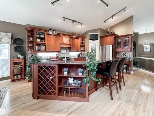 45 Osborne Close, St. Albert, AB 