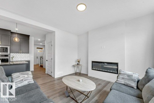 1910 159 Street, Edmonton, AB 
