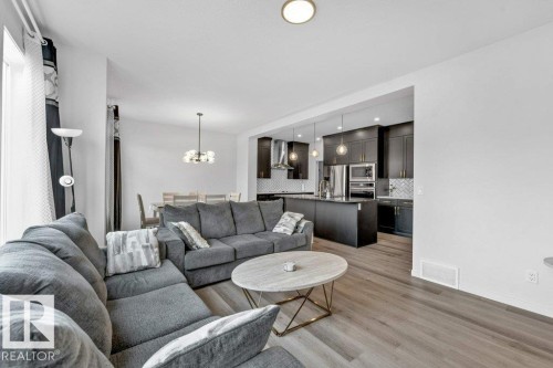 1910 159 Street, Edmonton, AB 