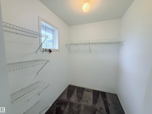 1920 37 Avenue, Edmonton, AB 