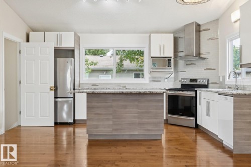 8803 25A Avenue, Edmonton, AB 