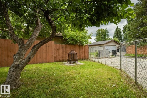 8803 25A Avenue, Edmonton, AB 