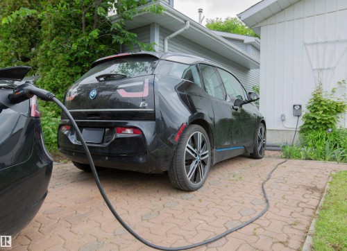 Paver driveway with exterior EV charging station - 3531 46 Street, Edmonton, AB 