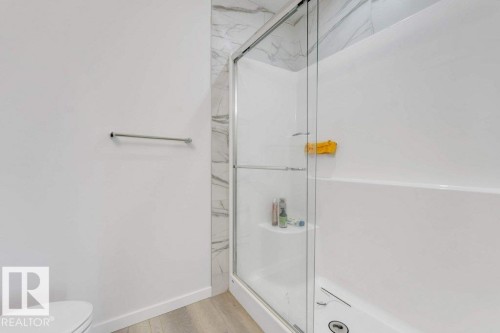 3111 9 Street, Edmonton, AB 