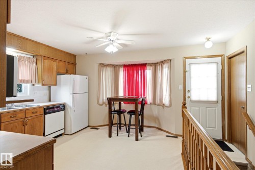 244 Northmount Drive, Wetaskiwin, AB 