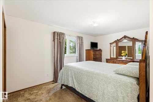 244 Northmount Drive, Wetaskiwin, AB 