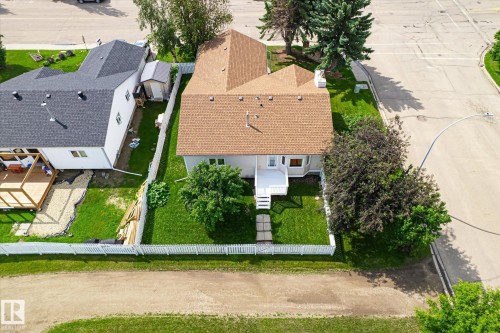 244 Northmount Drive, Wetaskiwin, AB 