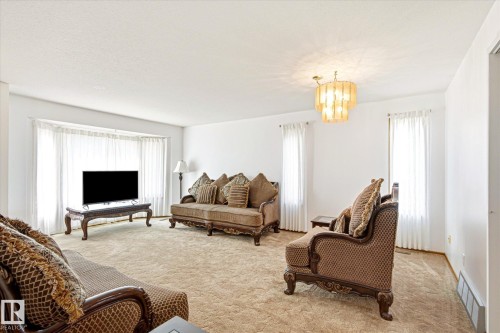 244 Northmount Drive, Wetaskiwin, AB 