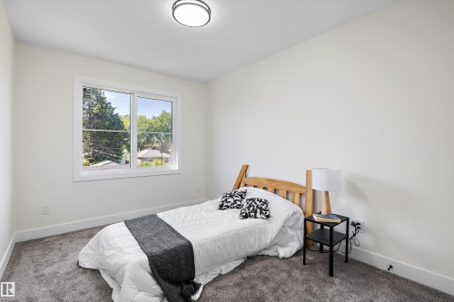 Bedroom 4 upstairs - 8319 81 Avenue Nw, Edmonton, AB 