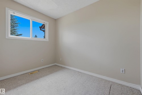 2345 139 Avenue, Edmonton, AB 