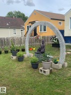 9221 110 Avenue  Edmonton, AB T5H 1H2
