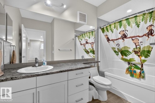 102 Kirpatrick Court, Leduc, AB - Indoor Photo Showing Bathroom