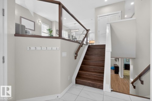 102 Kirpatrick Court, Leduc, AB - Indoor Photo Showing Other Room