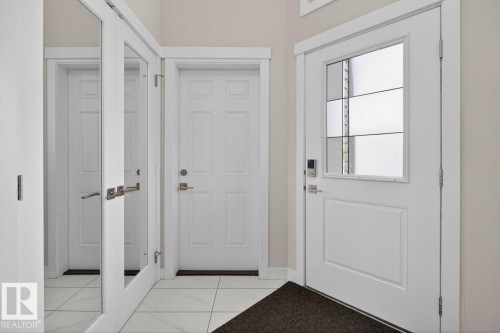 102 Kirpatrick Court, Leduc, AB - Indoor Photo Showing Other Room