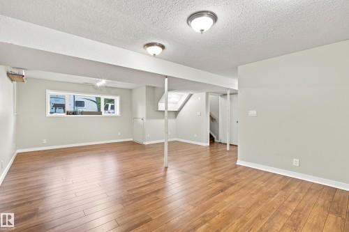 5507 47 Street, Stony Plain, AB - Indoor Photo Showing Other Room
