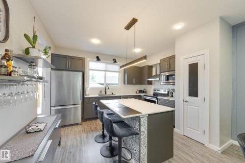 1192 Rosenthal Boulevard, Edmonton, AB 
