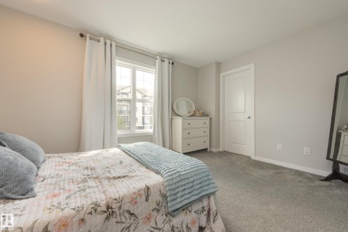 1192 Rosenthal Boulevard, Edmonton, AB 