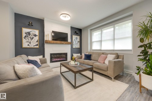 1192 Rosenthal Boulevard, Edmonton, AB 