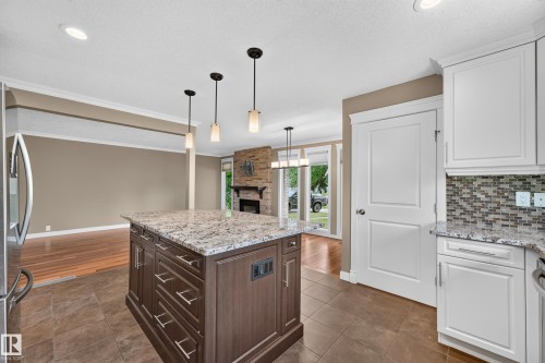 12819 45 Street, Edmonton, AB 