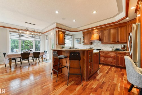 727 Hetu Lane, Edmonton, AB 