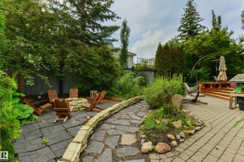 727 Hetu Lane, Edmonton, AB 
