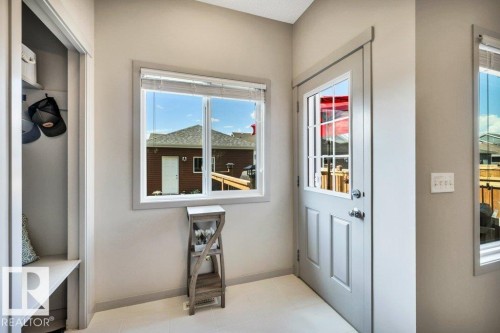 536 Ebbers Way, Edmonton, AB 