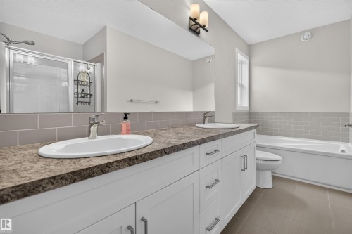 1541 Secord Road, Edmonton, AB 