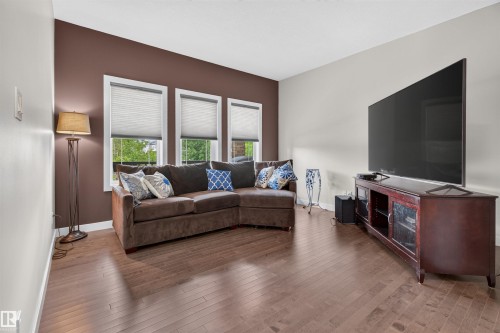 1541 Secord Road, Edmonton, AB 
