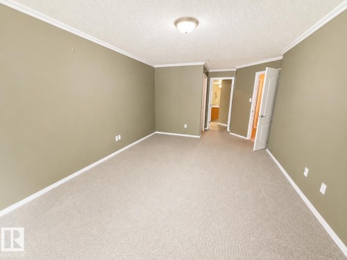 203 8909 100 Street, Edmonton, AB 
