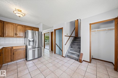 32 Danforth Crescent, St. Albert, AB 