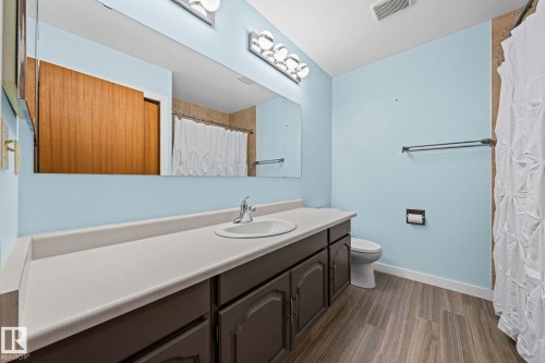 32 Danforth Crescent, St. Albert, AB 