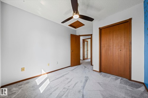 32 Danforth Crescent, St. Albert, AB 