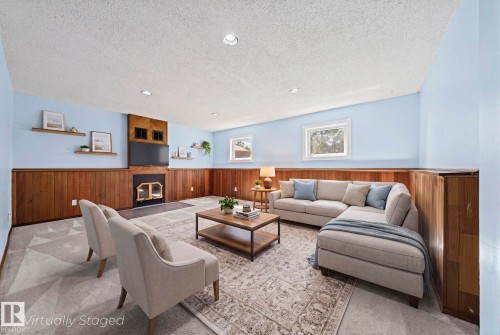 32 Danforth Crescent, St. Albert, AB 