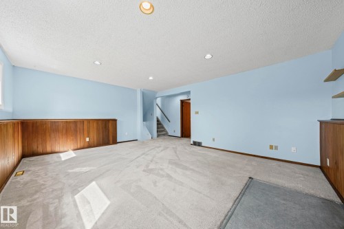 32 Danforth Crescent, St. Albert, AB 