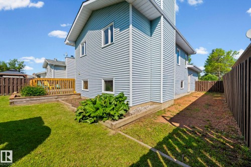 32 Danforth Crescent, St. Albert, AB 