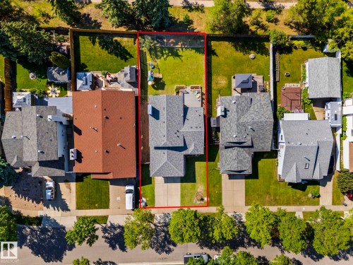 32 Danforth Crescent, St. Albert, AB 
