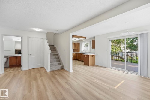 8 10 Devon Close, St. Albert, AB 