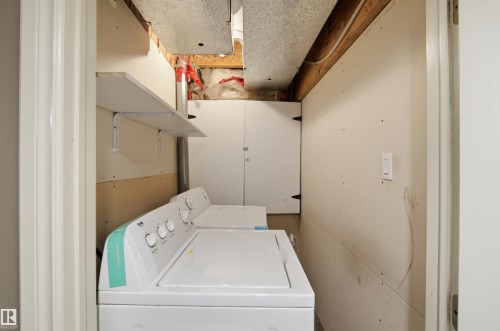 2017 118 Street, Edmonton, AB - Indoor Photo Showing Laundry Room