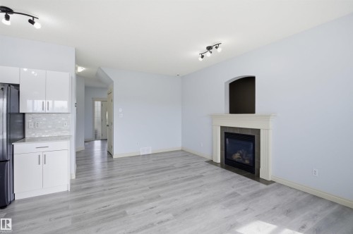 2017 118 Street, Edmonton, AB - Indoor With Fireplace