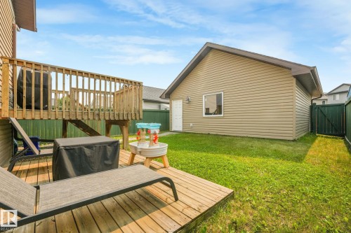 21219 96 Avenue, Edmonton, AB 